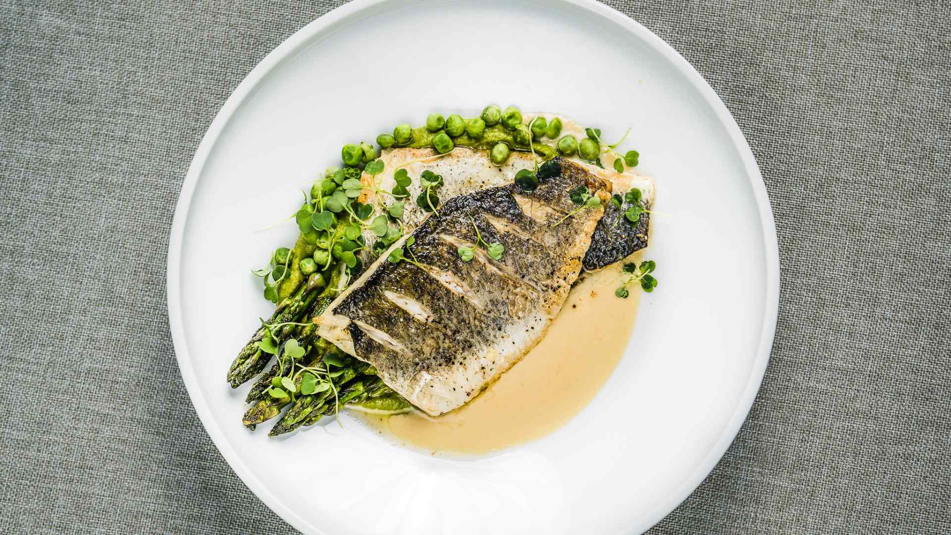 Trīs kārtu vakariņas diviem